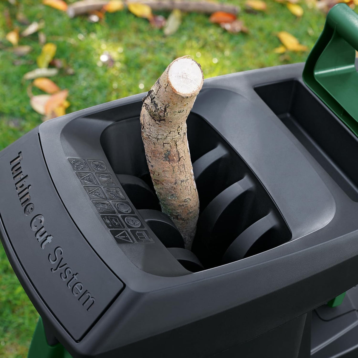 Bosch AXT Rapid 2200 Garden Shredder, 2200 W