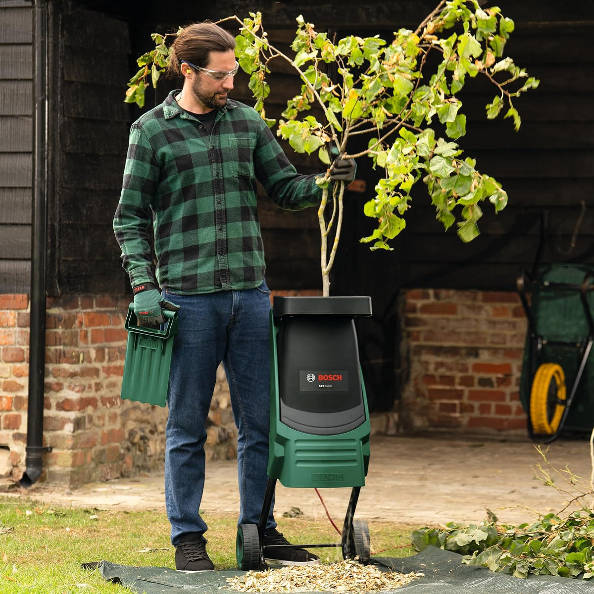 Bosch AXT Rapid 2200 Garden Shredder, 2200 W