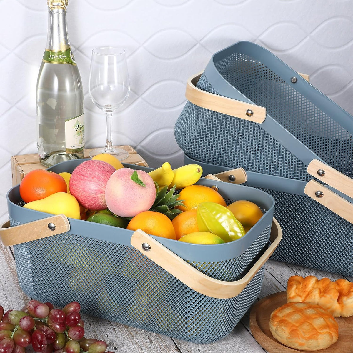 Sadnyy White Mesh Harvest Baskets with Wooden Handles, 4 Pack
