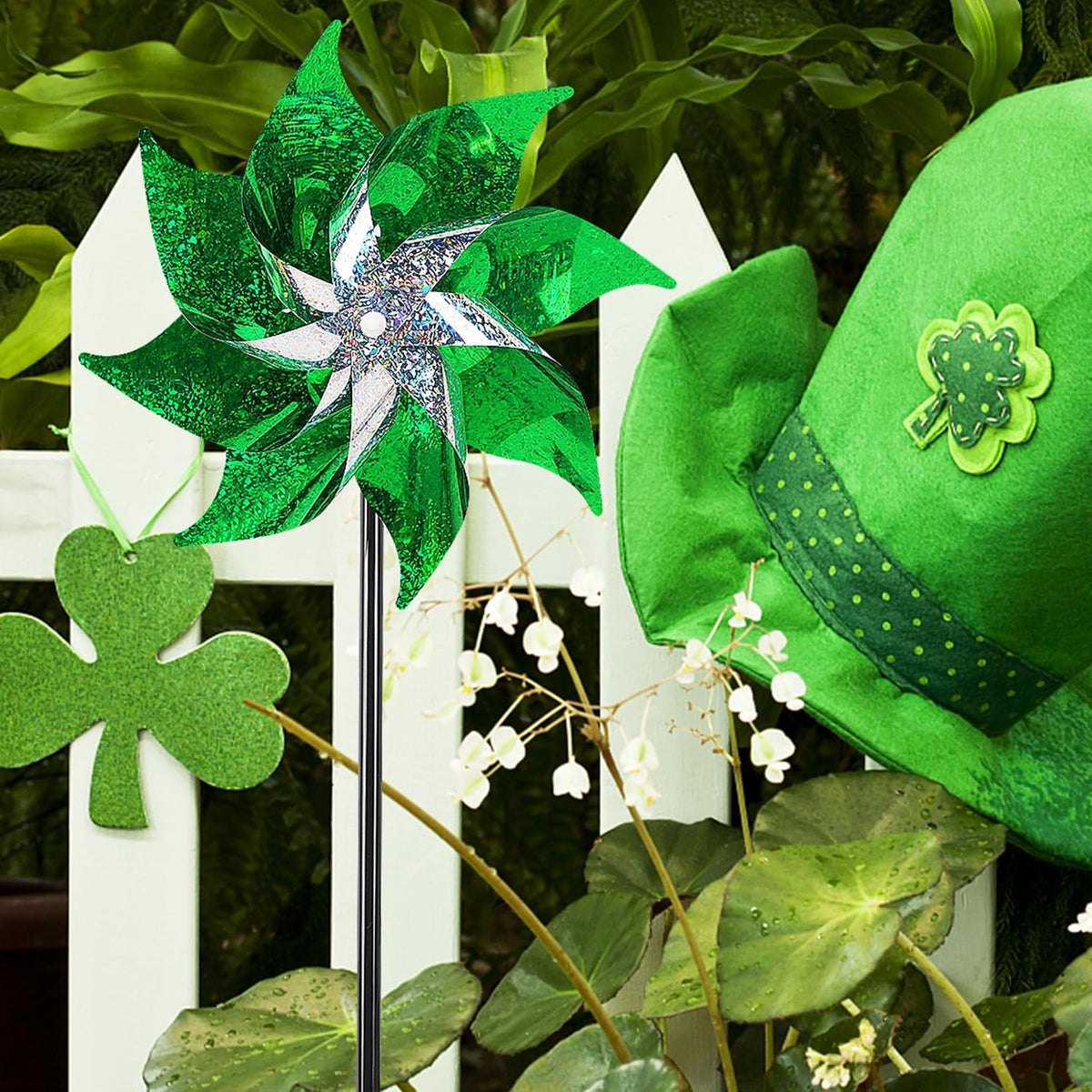 Hausse Reflective Pinwheels with Stakes, 10 Pack