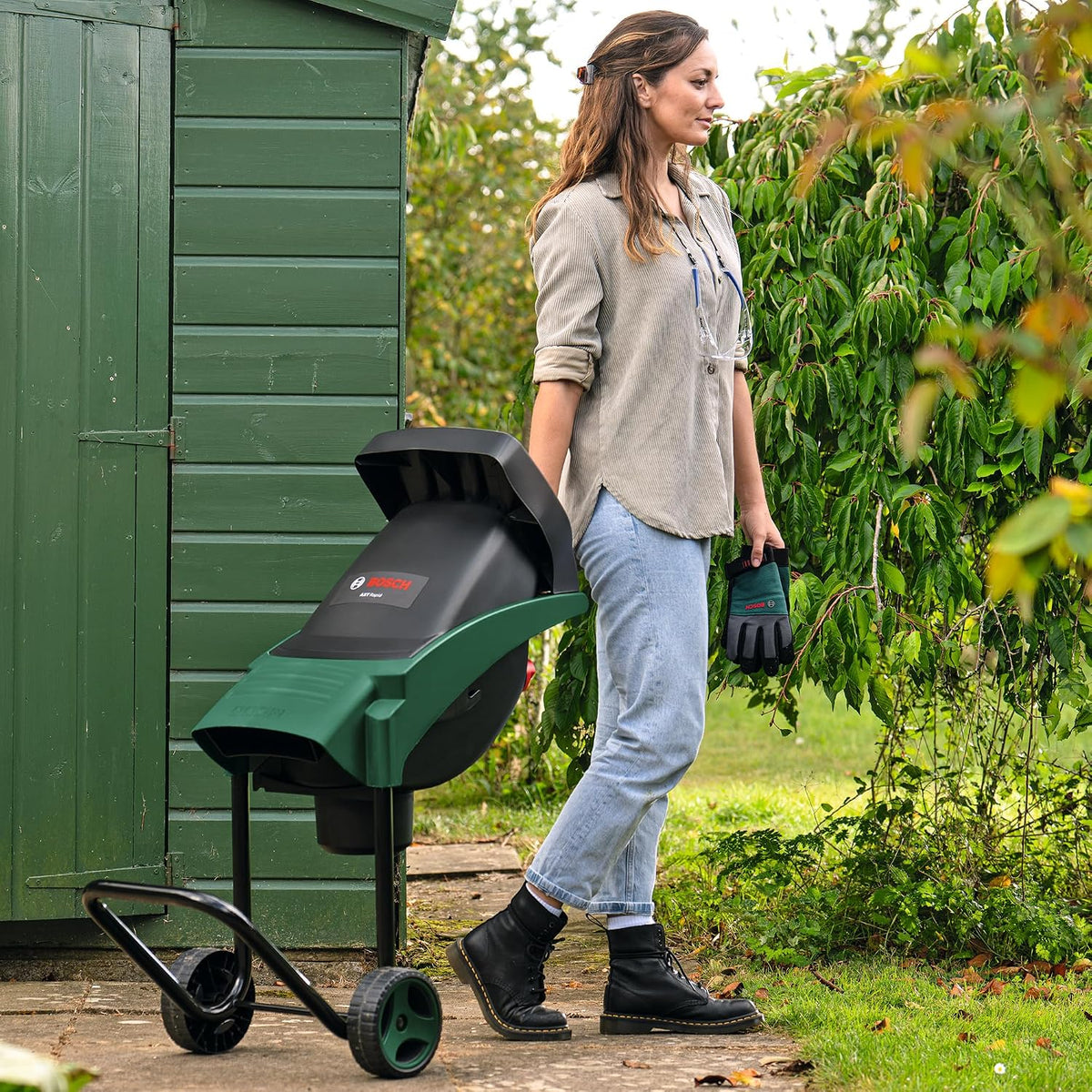 Bosch AXT Rapid 2200 Garden Shredder, 2200 W